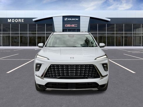 New 2026 Buick Enclave Avenir w/ Super Cruise Package image 8