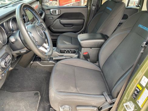 Used 2022 Jeep Wrangler Unlimited Rubicon 4xe w/ Cold Weather Group image 13