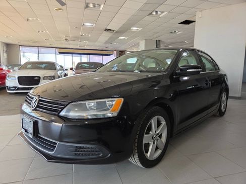Used 2014 Volkswagen Jetta TDI FWD image 3