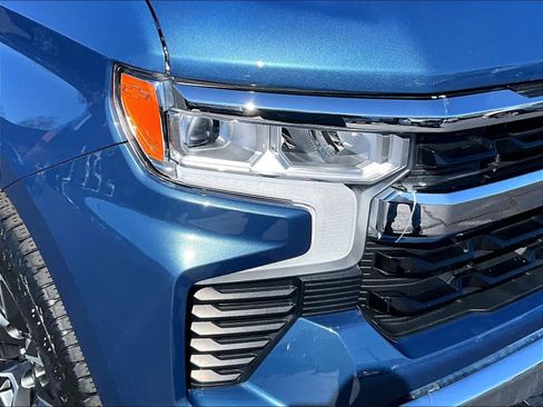 Used 2024 Chevrolet Silverado 1500 LT image 34