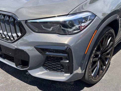 Used 2022 BMW X6 M50i w/ Dynamic Handling Package image 10