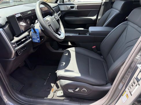 Certified 2026 Hyundai Santa Fe SEL FWD image 18
