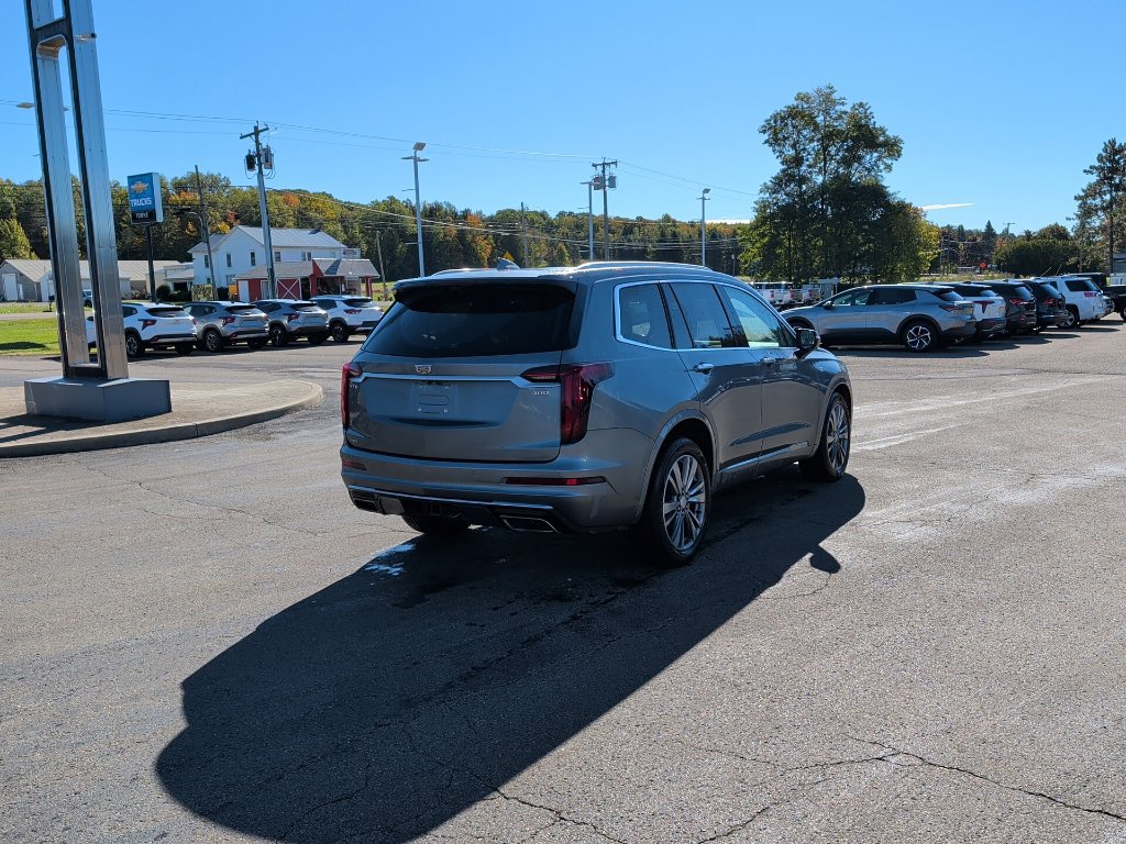 Used 2021 Cadillac XT6 Premium Luxury AWD/4WD image 5