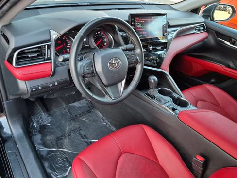 Used 2022 Toyota Camry XSE FWD image 12