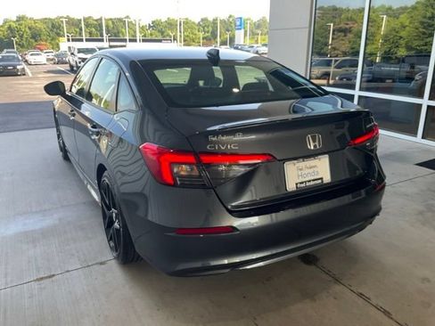 Used 2024 Honda Civic Sport image 18
