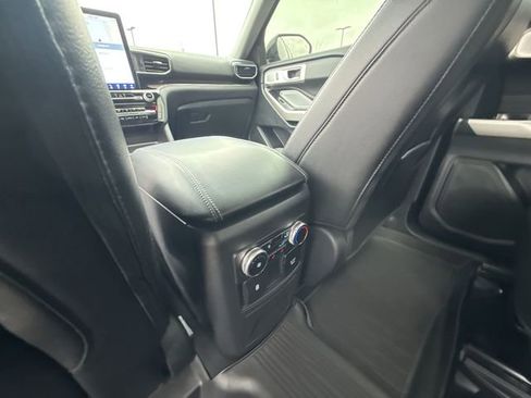 Used 2024 Ford Explorer Limited w/ Limited Technology Package image 20