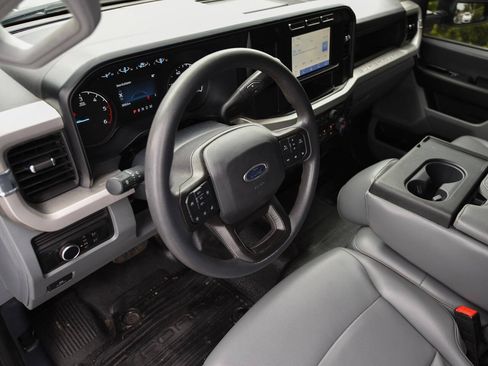 Used 2024 Ford F350 XL AWD/4WD image 11