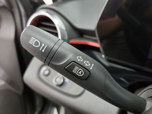 New 2026 Chevrolet Trax RS w/ Driver Confidence Package image 31