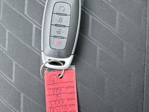 Certified 2024 Nissan Kicks SV image 28