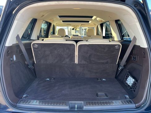 Used 2019 Mercedes-Benz GLS 450 4MATIC image 27