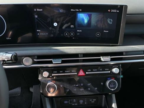 New 2025 Hyundai Tucson SEL image 18