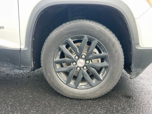 Used 2019 GMC Acadia SLT image 10