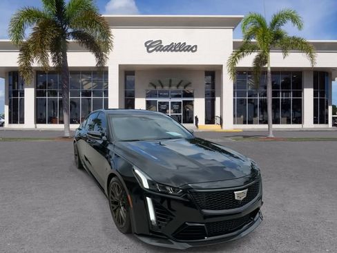 Certified 2022 Cadillac CT5 V Blackwing w/ Carbon Fiber Package 2 RWD image 3