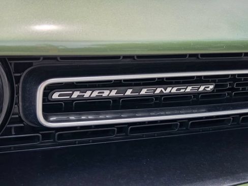 Certified 2023 Dodge Challenger GT w/ Plus Package RWD image 9
