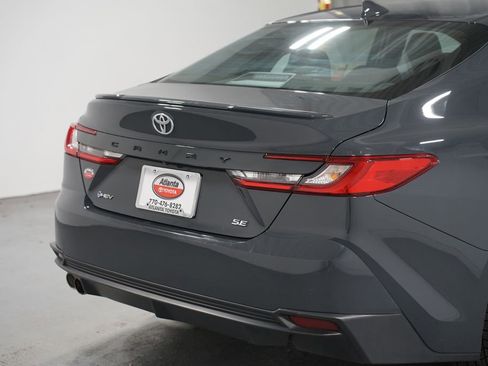 Certified 2025 Toyota Camry SE image 9