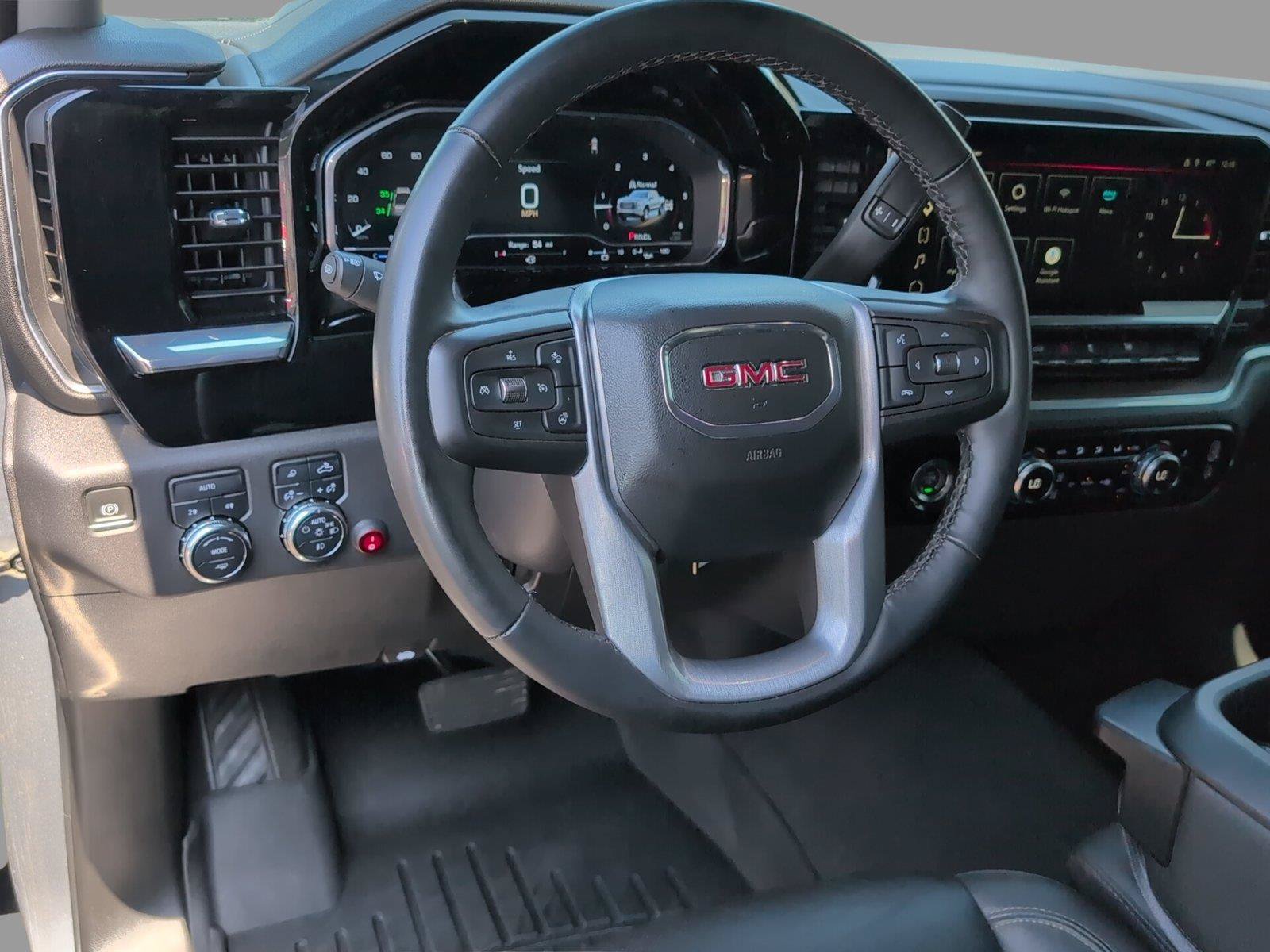 Used 2024 GMC Sierra 1500 SLT AWD/4WD image 4
