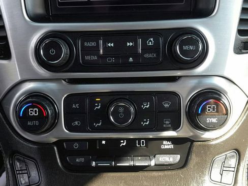 Used 2015 GMC Yukon XL SLT image 28