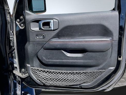 Certified 2021 Jeep Wrangler Unlimited Rubicon image 15