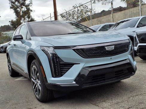 New 2026 Cadillac Optiq Sport 2 image 3