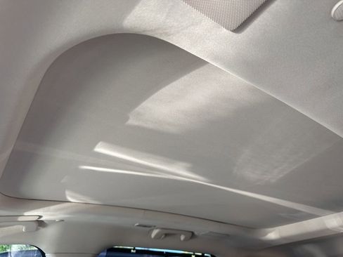 Used 2020 Lincoln Aviator Reserve w/ Equipment Group 202A image 19