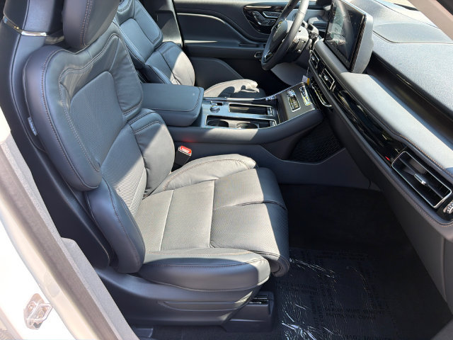 New 2026 Lincoln Aviator Reserve AWD/4WD image 14
