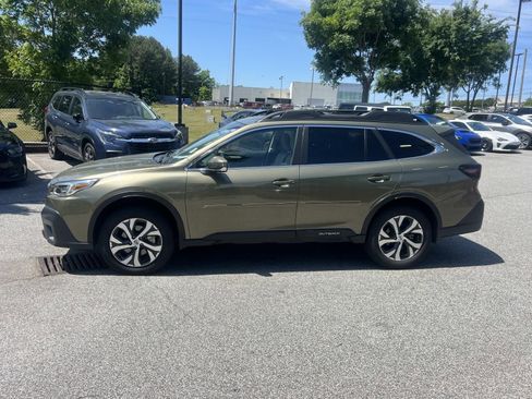 Certified 2022 Subaru Outback Limited AWD/4WD image 4