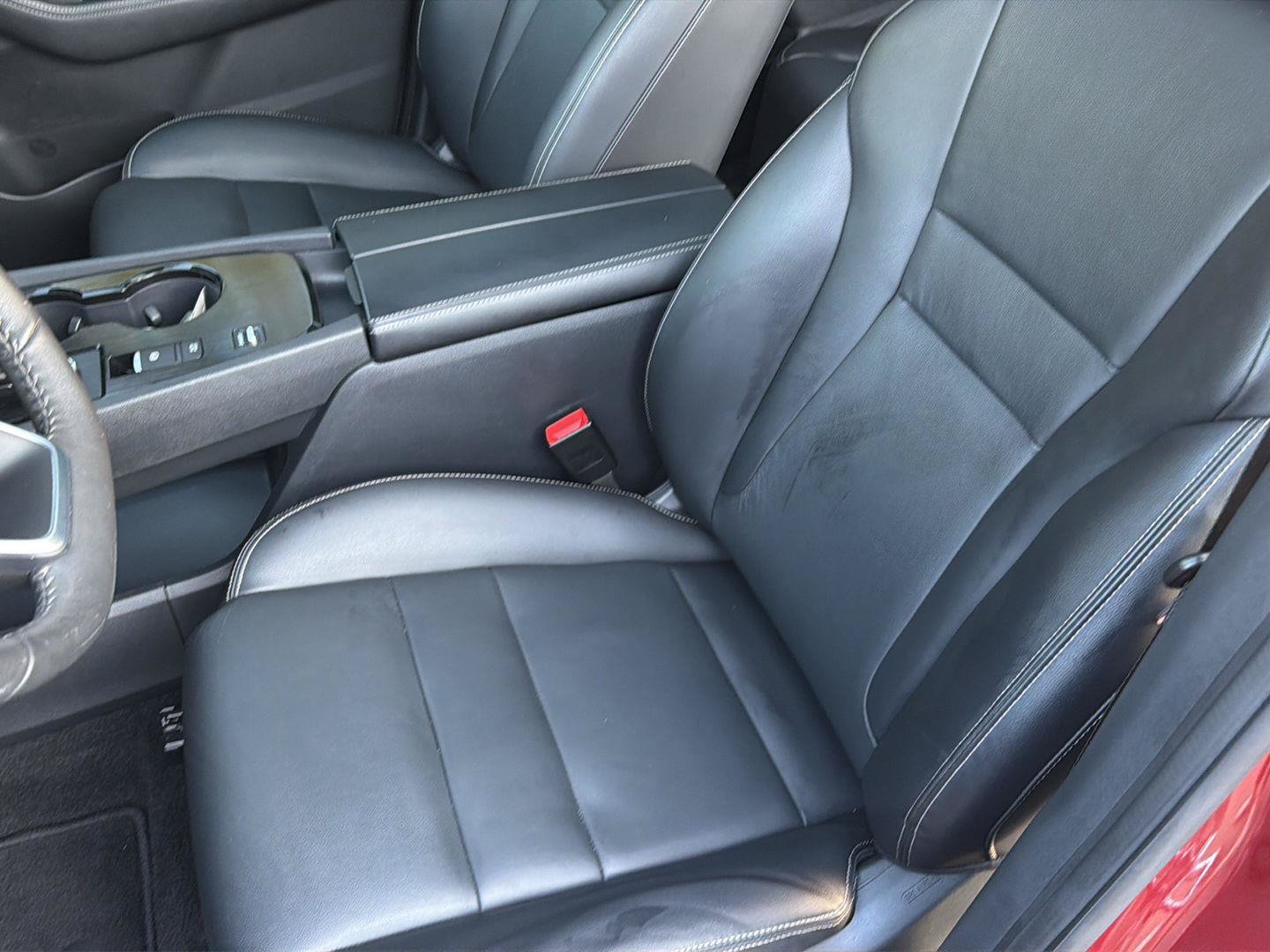 Used 2024 Nissan Rogue SL w/ SL Premium Package FWD image 31