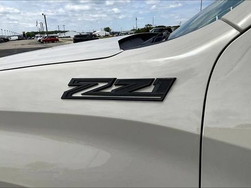 New 2026 Chevrolet Silverado 1500 RST w/ RST All Star Premium Package AWD/4WD image 9