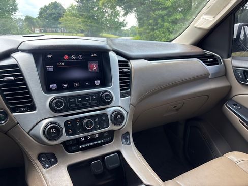 Used 2015 GMC Yukon SLT w/ Open Road Package AWD/4WD image 16
