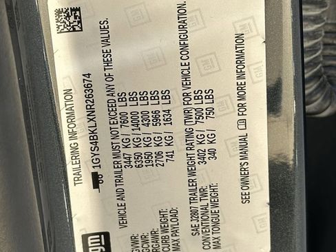 Used 2022 Cadillac Escalade Premium Luxury image 39