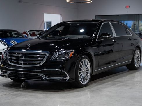 Used 2018 Mercedes-Benz Maybach S 560 4MATIC image 10
