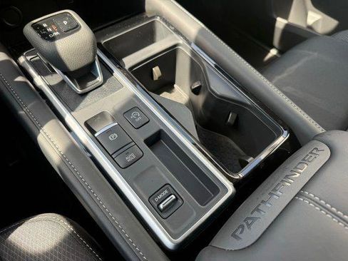 Used 2026 Nissan Pathfinder SV w/ Cargo Package image 11