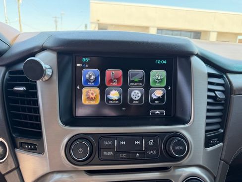Used 2018 GMC Yukon Denali w/ Denali Ultimate Package AWD/4WD image 38