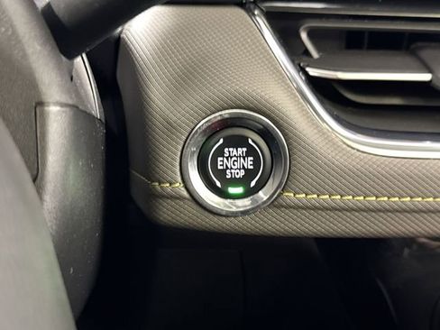 Used 2024 Chevrolet TrailBlazer ACTIV w/ Convenience Package image 17