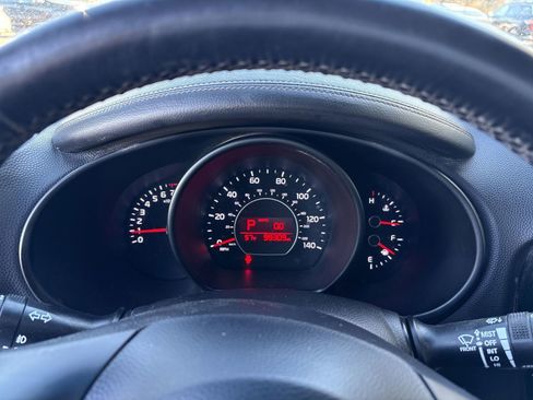 Used 2015 Kia Soul ! image 12