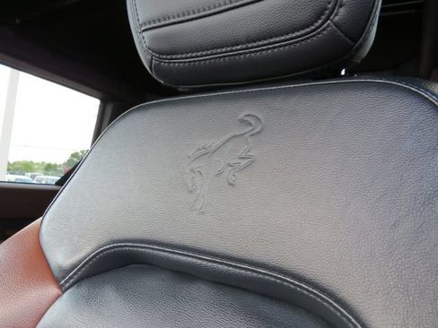 Used 2021 Ford Bronco Outer Banks AWD/4WD image 16