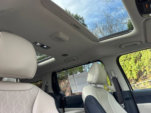 New 2026 Kia Carnival SX image 14