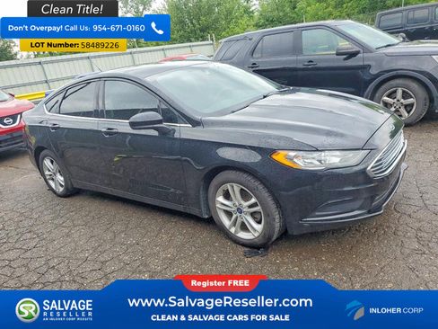 Used 2018 Ford Fusion SE w/ Fusion SE Technology Package FWD image 5