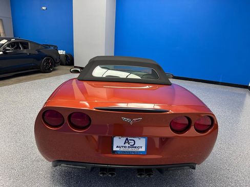 Used 2005 Chevrolet Corvette Convertible w/ Preferred Equipment Group RWD image 28