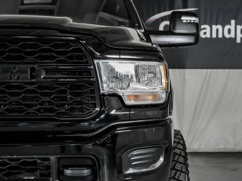Used 2024 RAM 2500 Tradesman w/ Chrome Appearance Group AWD/4WD image 39
