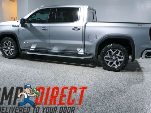 Used 2024 GMC Sierra 1500 SLT w/ SLT Premium Plus Package AWD/4WD image 10