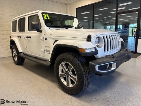 Used 2021 Jeep Wrangler Unlimited Sahara AWD/4WD image 1