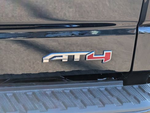 New 2026 GMC Sierra 1500 AT4 w/ AT4 Premium Package image 23