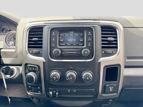 Used 2014 RAM 1500 Big Horn AWD/4WD image 32