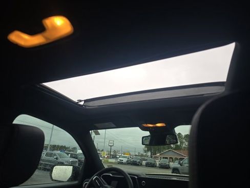 Used 2024 GMC Canyon AT4X w/ AT4X AEV Edition image 44