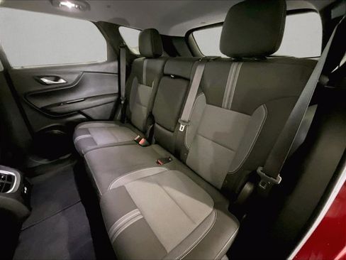 Used 2024 Chevrolet Blazer LT FWD image 28