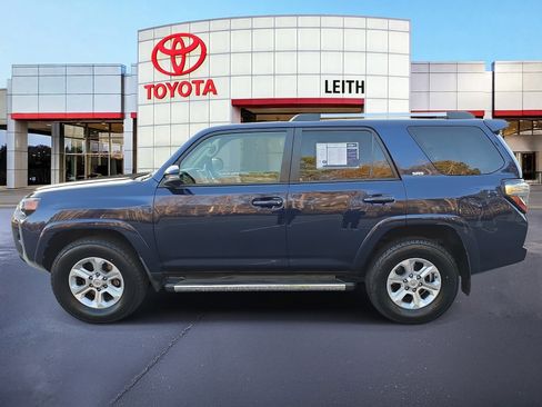 Used 2020 Toyota 4Runner SR5 Premium image 8