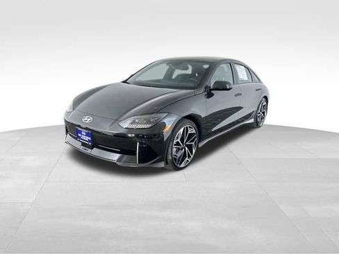 Used 2024 Hyundai Ioniq 6 Limited AWD/4WD image 6