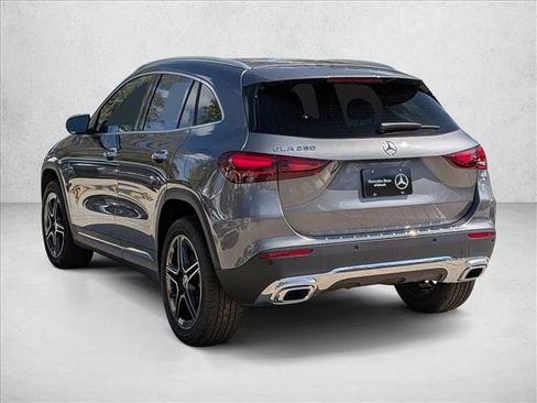 Used 2026 Mercedes-Benz GLA 250 image 9