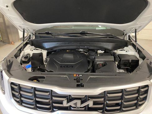 Used 2024 Kia Telluride SX image 18